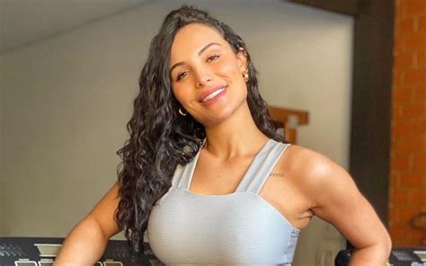 aline mineiro|Aline Mineiro .